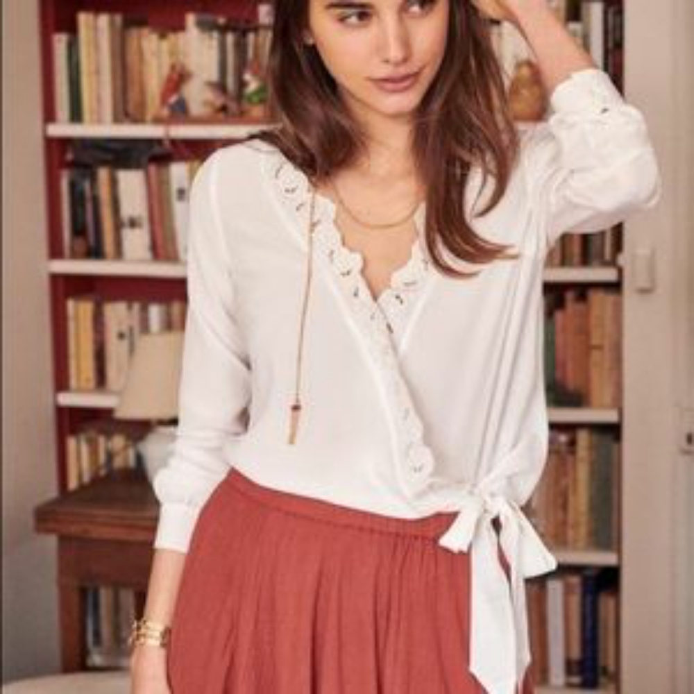 ❌ SOLD❌ Sezane Élina 100% silk tie blouse - Picture 1 of 9